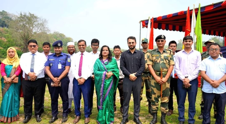 নালিতাবাড়ী সীমান্তে বর্ডার হাট স্থাপনে ভারত-বাংলাদেশ যৌথ সভা